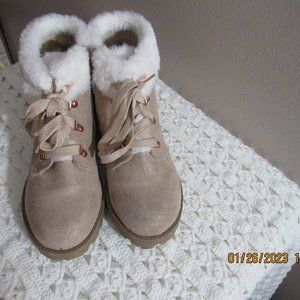 Olive and Edie Girls winter short boots